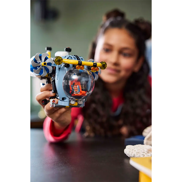 LEGO® Technic™ 42201 Deep-Sea Research Submarine