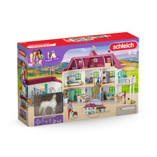 schleich-horseclublakesidecountryhousestable-box