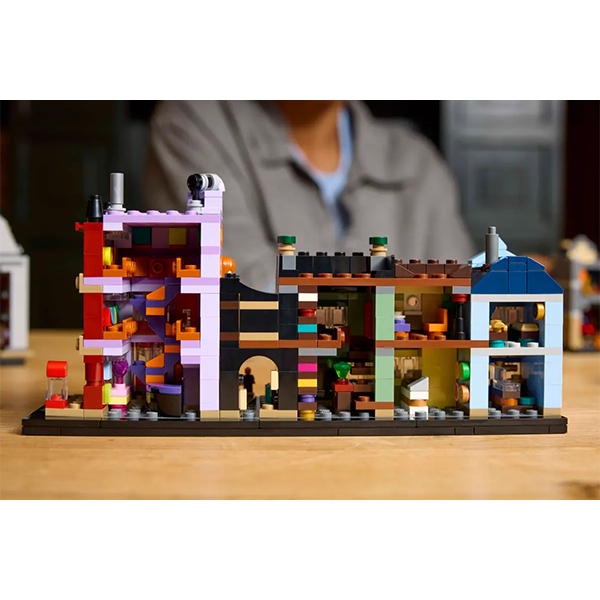 LEGO® Harry Potter™ 76444 Diagon Alley Wizarding Shops