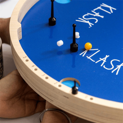 Klask 4 Multiplayer Game