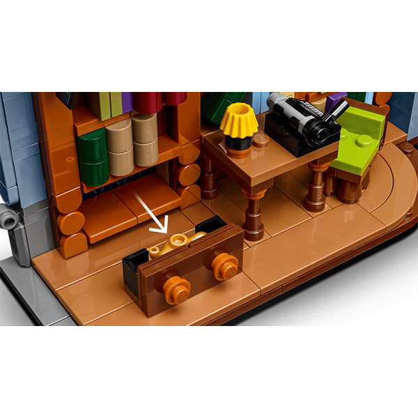LEGO® Icons 11379 Bookstore: Book Nook