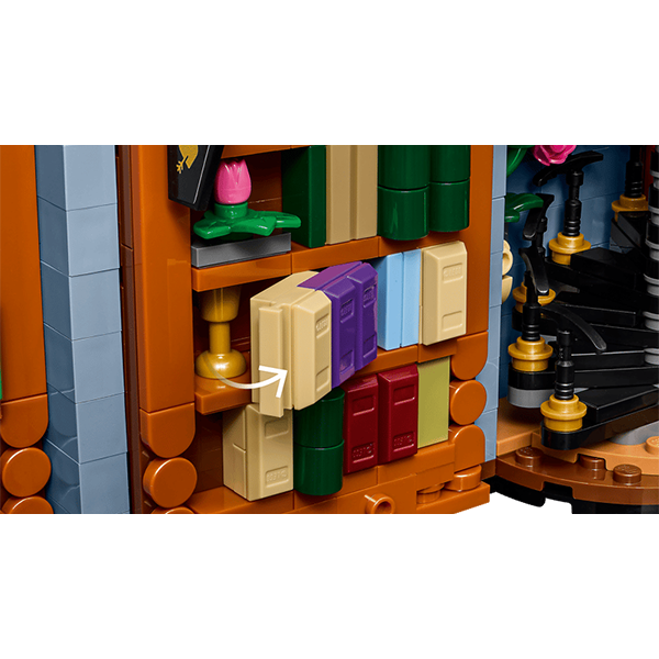 LEGO® Icons 11379 Bookstore: Book Nook