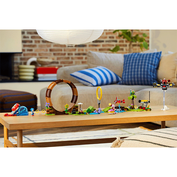 LEGO® Sonic the Hedgehog™ 76994 Sonic’s Green Hill Zone Loop Challenge