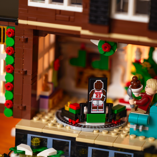 LEGO® Ideas 21330 Home Alone