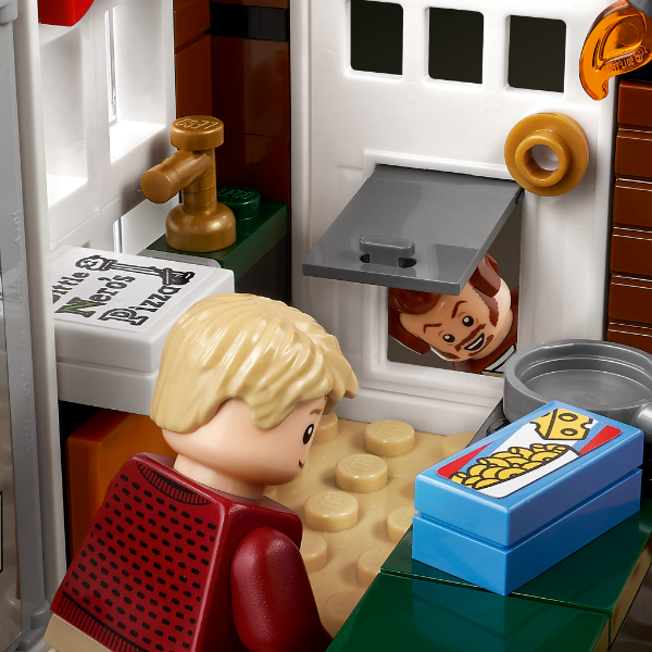 LEGO® Ideas 21330 Home Alone