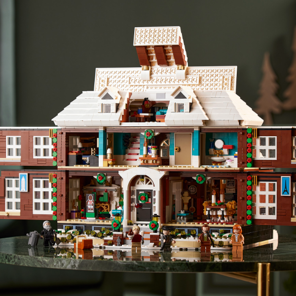 LEGO® Ideas 21330 Home Alone