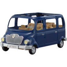calicocritters-familysevenseater-car