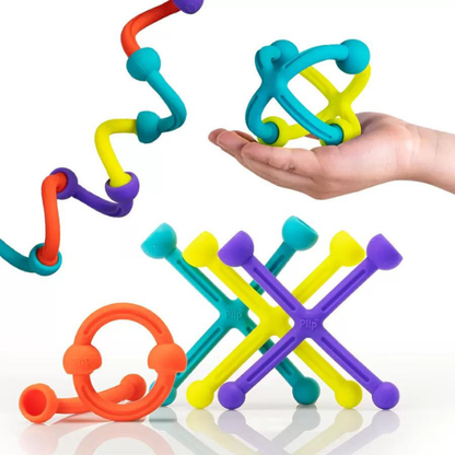 fatbraintoys-plipkit-pieceshand