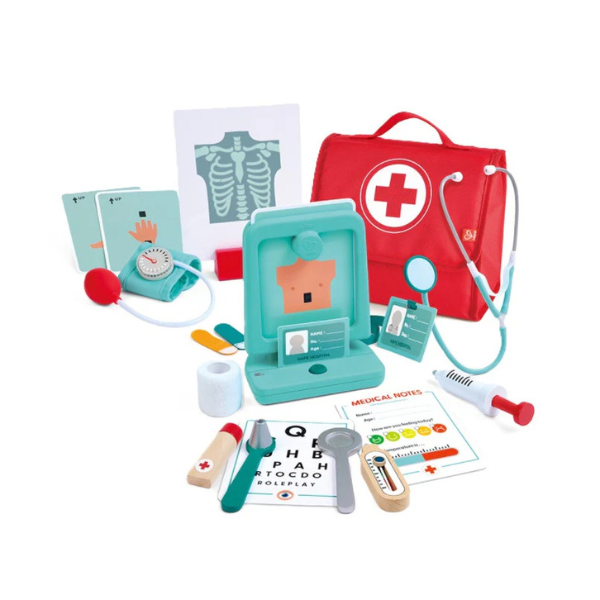 hape-littledoctorsmedicalset-pieces