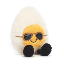 jellycat-amuseablesboiledeggchic-front