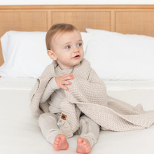 kyte-chunkyknitblanket-oat-baby