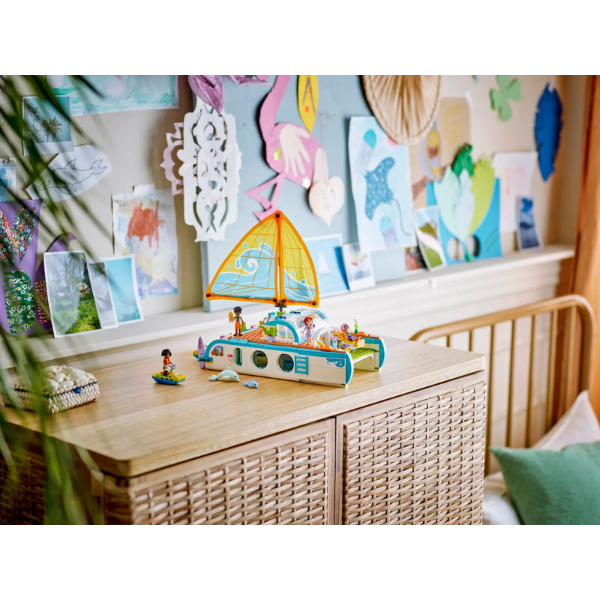 lego-friends-travelboatadventure-display