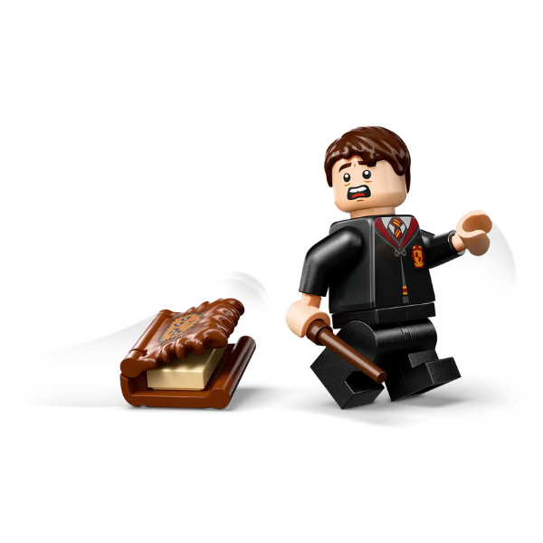 lego-harrypotter-chompingmonsterbookofmonsters-figures