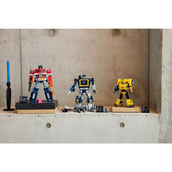 lego-icons-transformerssoundwave-all