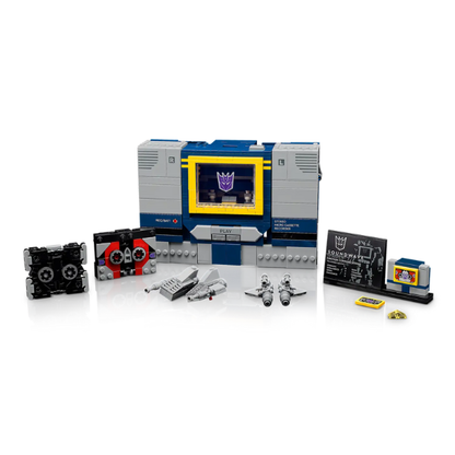 lego-icons-transformerssoundwave-tapes