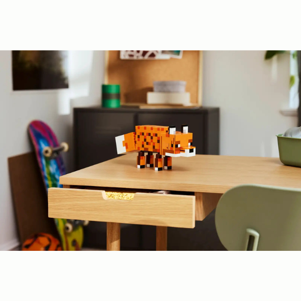 LEGO® Minecraft® 21588 The Fox