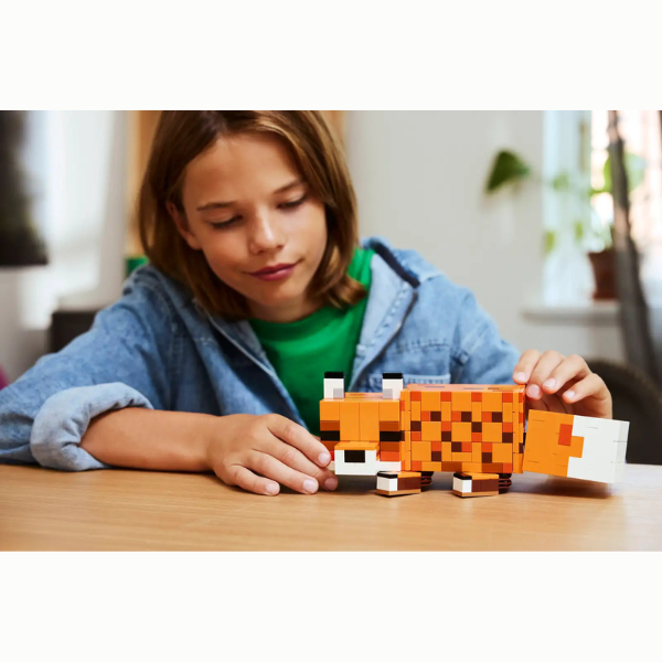 LEGO® Minecraft® 21588 The Fox
