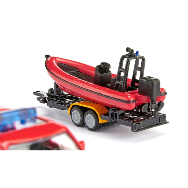 pierrebelvedre-landroverdefenderboat-boat