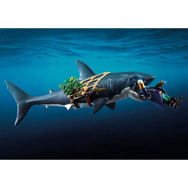 playmobil-giantsharkpirate-bite