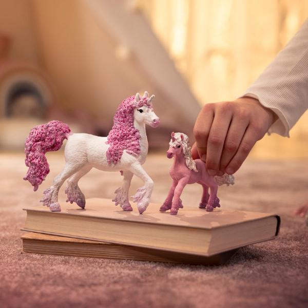schleich-flowerunicornfoal-mother