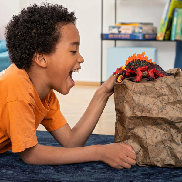 schleich-magmalizard-play