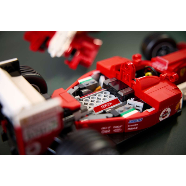 LEGO® ICONS™ 11375 Ferrari F2004 & Michael Schumacher