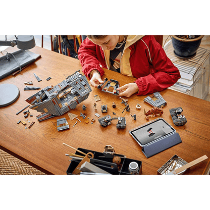 LEGO Star Wars 75453 Offworld Sandcrawler and Mudhorn
