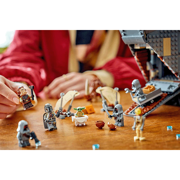 LEGO Star Wars 75453 Offworld Sandcrawler and Mudhorn