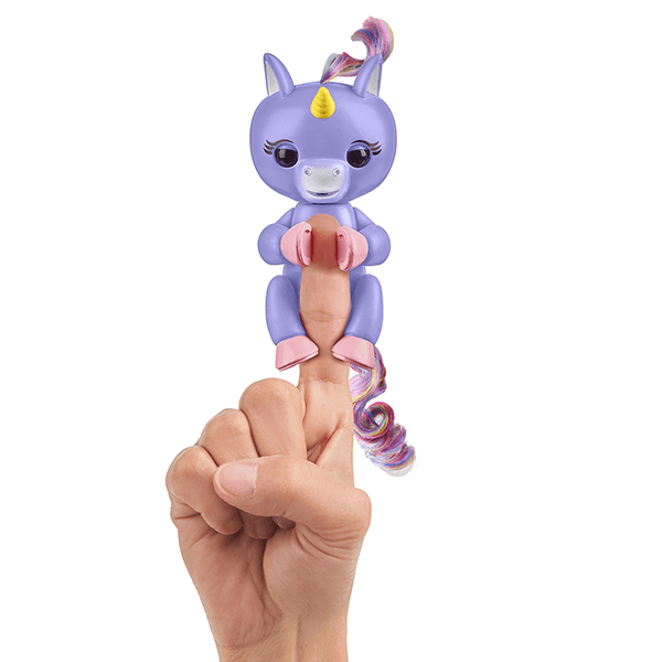 Fingerlings Alika the Unicorn Light Purple