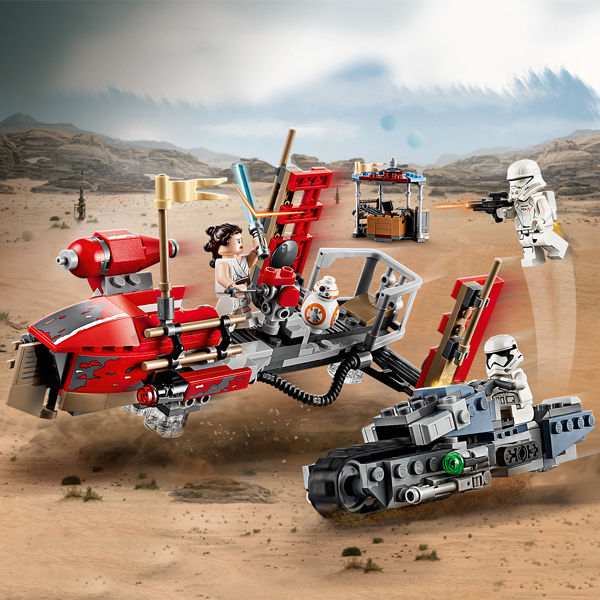 Discontinued LEGO® Star Wars™ 75250 Pasaana Speeder Chase