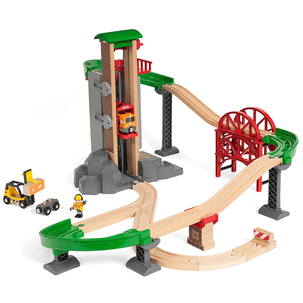 Brio World Lift & Load Warehouse Set