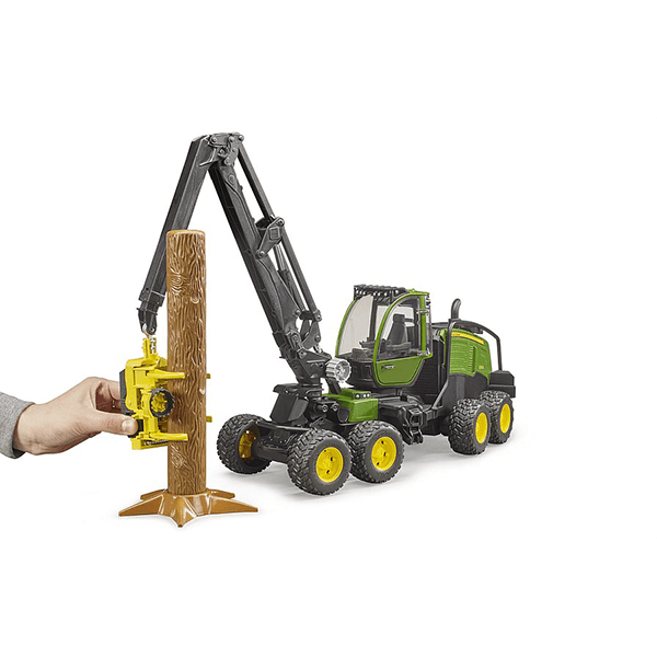 Bruder John Deere 1270G Harvester with One Tree Trunk