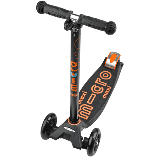 Maxi Micro Deluxe Kickboard (Black)