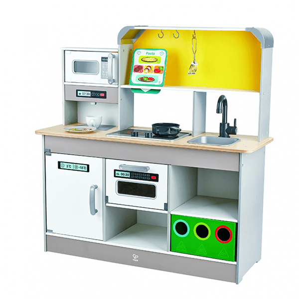 Hape Deluxe Kitchen with Fun Fan Stove