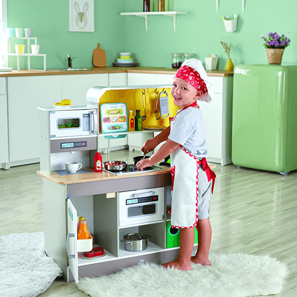 Hape Deluxe Kitchen with Fun Fan Stove