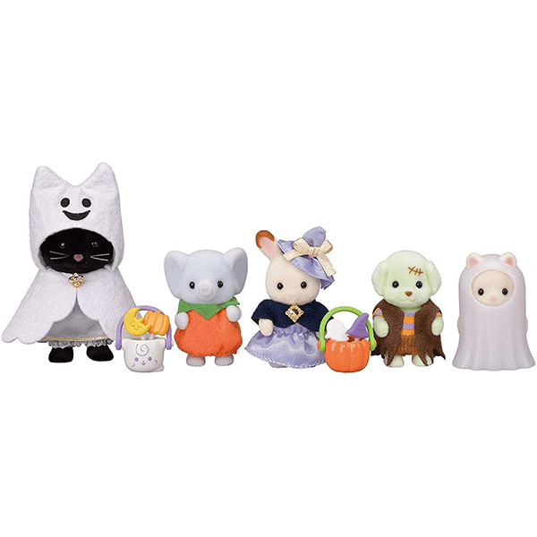 Calico Critters Trick or Treat Parade