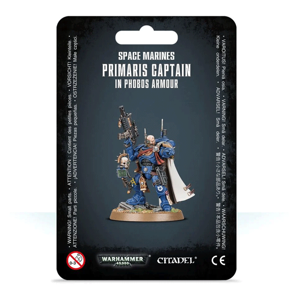 Warhammer 40,000: Space Marines Captain in Phobos Armour