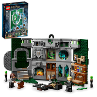 LEGO Harry Potter Hogwarts: Dumbledore’s Office 76402 Castle Toy, Set with  Sorting Hat, Sword of Gryffindor and 6 Minifigures, for Kids Aged 8 Plus